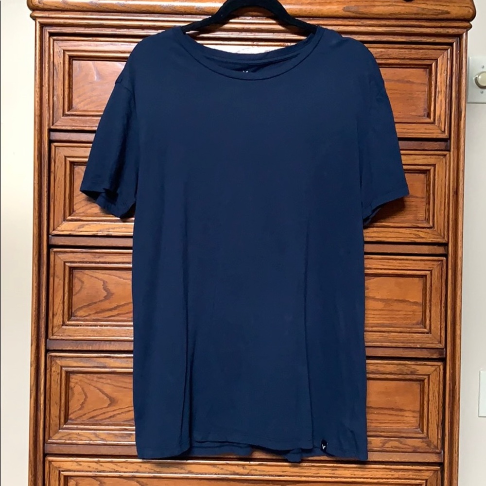 NWOT American Eagle Outfitters dark blue t shirt